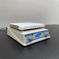 Benchmark H4000-HS Hotplate Magnetic Stirrer image 0